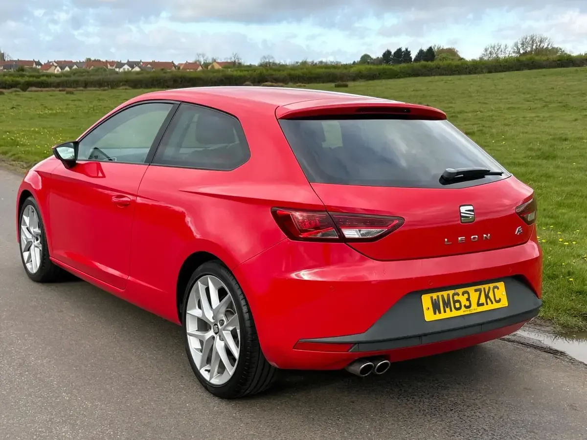 Used Seat Leon FR 2014 Red Hatchback