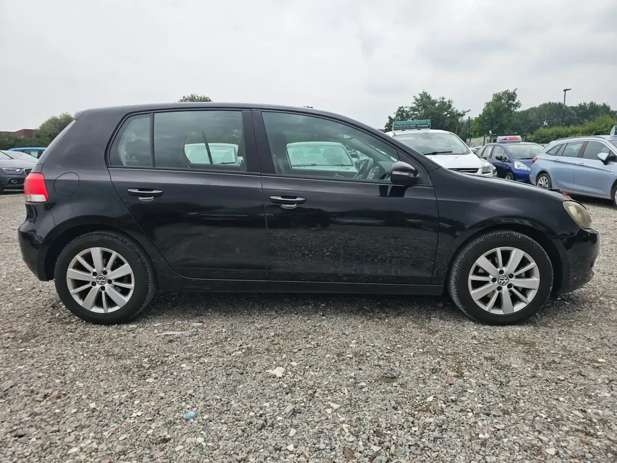 Used VW Golf VI Match 122 HP (89 kW) 2011 Black Hatchback