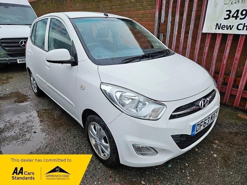 Used Hyundai i10 Active 2014 White Hatchback