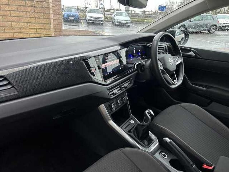 Used VW Taigo Match 95 HP (69 kW) 2024 Black SUV