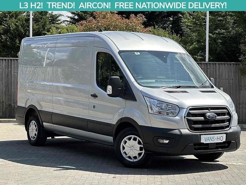 Moondust silver (metallic paint) Used 2022 Ford Transit Trend | £13,795 (Good price) - Image 1/4