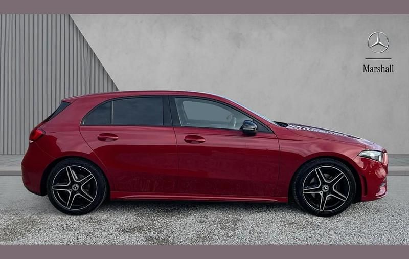Used Mercedes A180 Executive 134 HP (98 kW) 2023 Red Hatchback