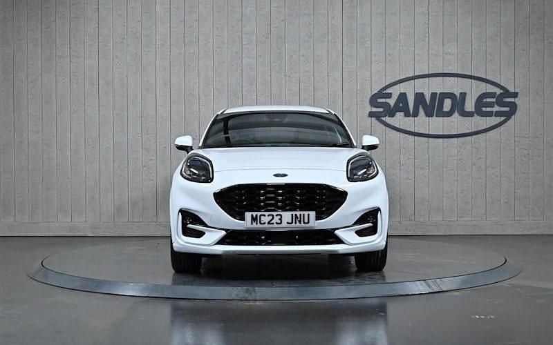 Used Ford Puma ST-Line X 125 HP (91 kW) 2023 White Hatchback