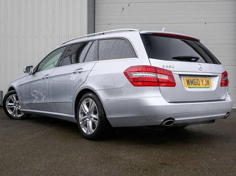 Used Mercedes E350 Avantgarde 272 HP (200 kW) 2010 Silver Estate