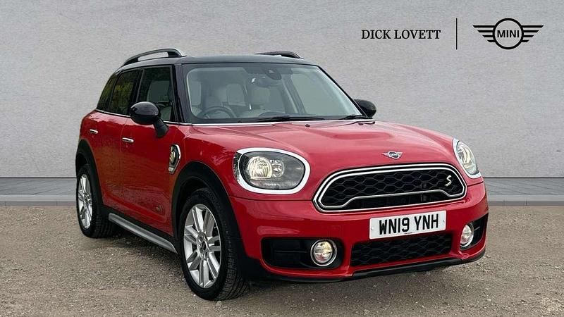 Red Used 2019 Mini Cooper S Countryman Exclusive SUV | £13,995 (Super price) - Image 1/4