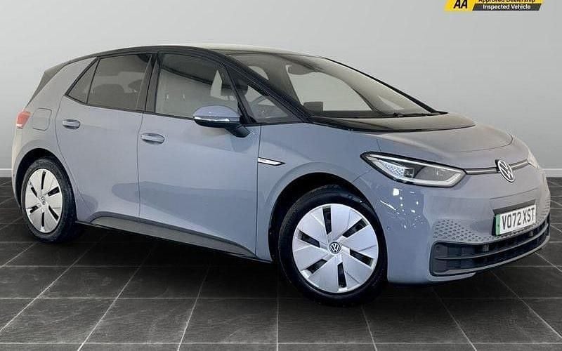 Grey Used 2022 VW ID.3 Pro Performance Hatchback | £15,595 (Fair price) - Image 1/2