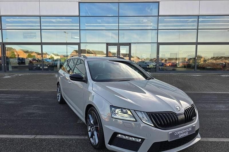 Used Skoda Octavia vRS 245 HP (180 kW) 2019 Grey Estate