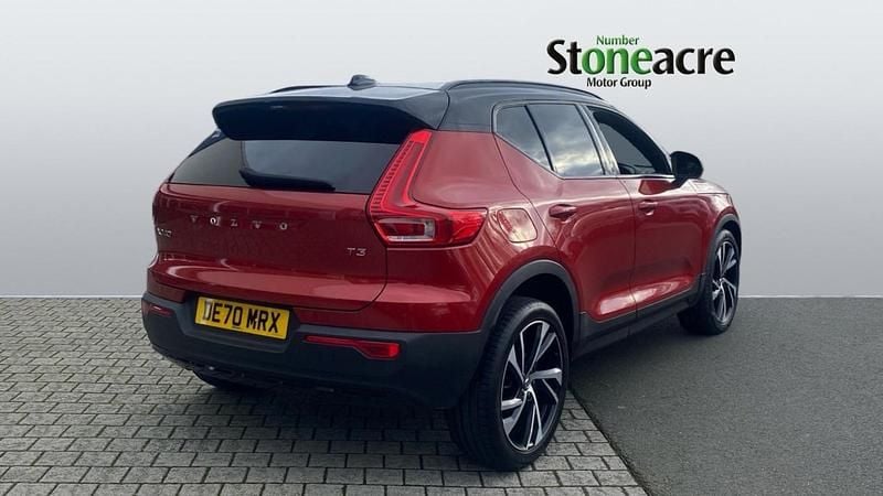 Used Volvo XC40 R-Design Pro 161 HP (118 kW) 2020 Red SUV