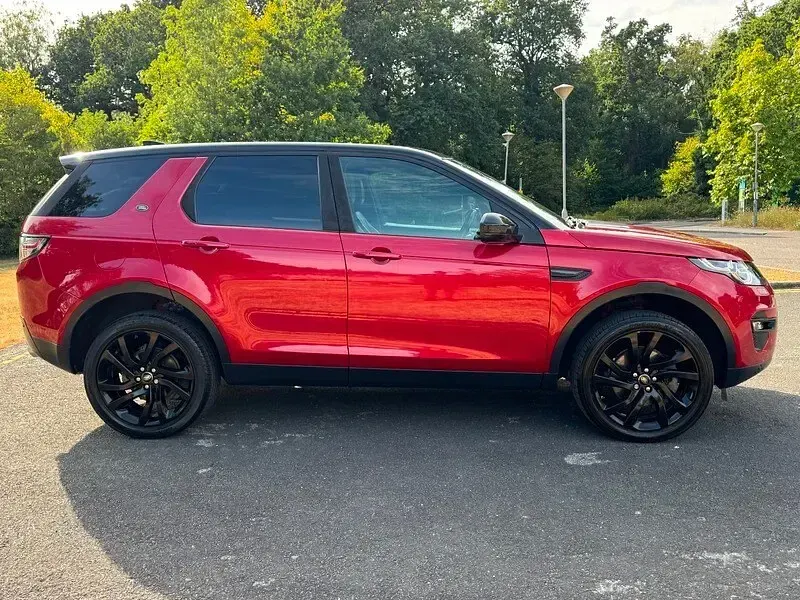 Used Land Rover Discovery Sport HSE 180 HP (132 kW) 2018 Red SUV