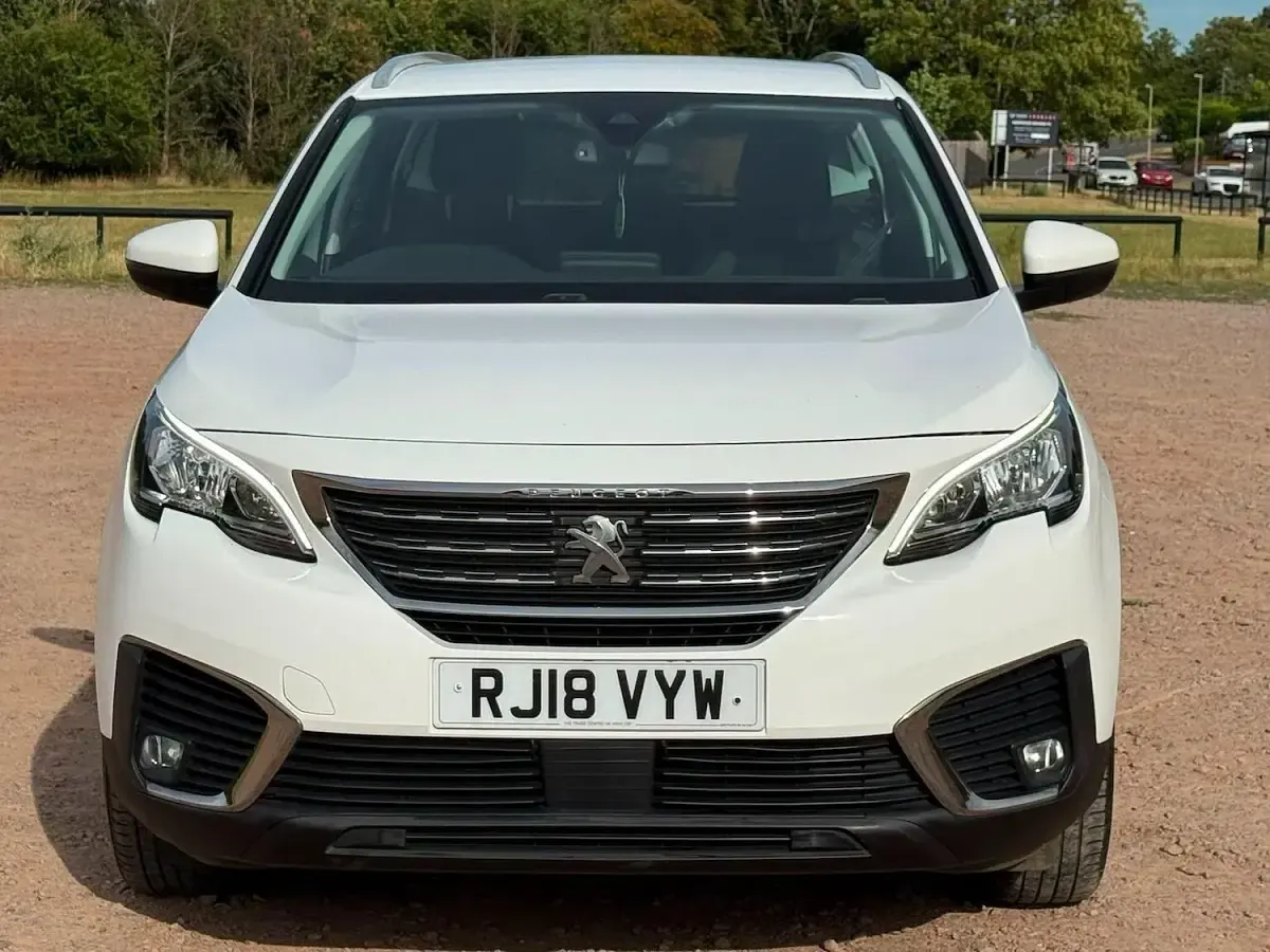 Used Peugeot 5008 Active 2018 White SUV