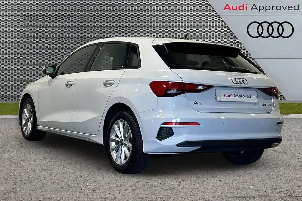 Used Audi A3 147 HP (108 kW) 2020 White Sedan