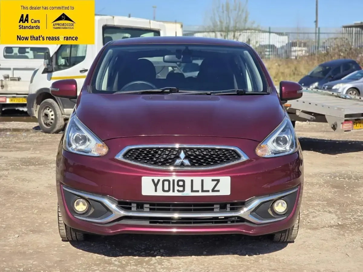 Used Mitsubishi Mirage 79 HP (58 kW) 2019 Mauve/purple Hatchback