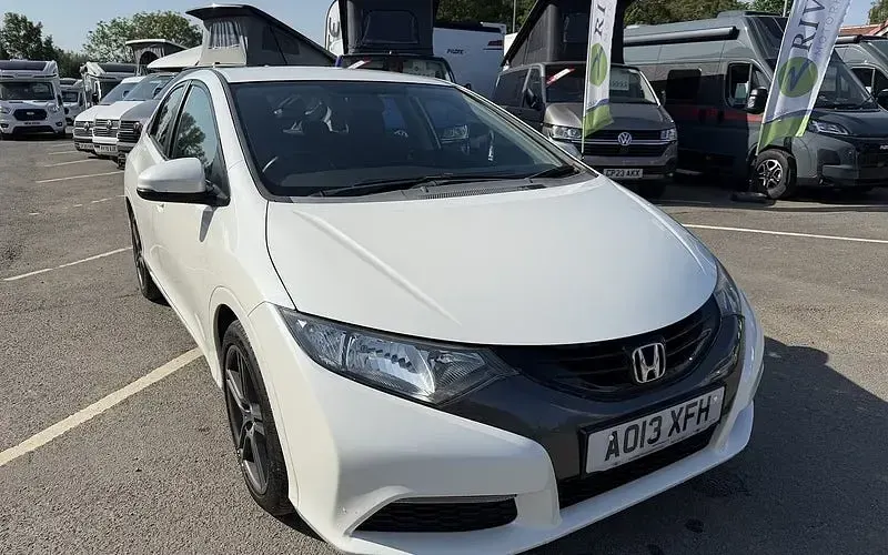 Używany Honda Civic 141 KM (103 kW) 2012 Hatchback