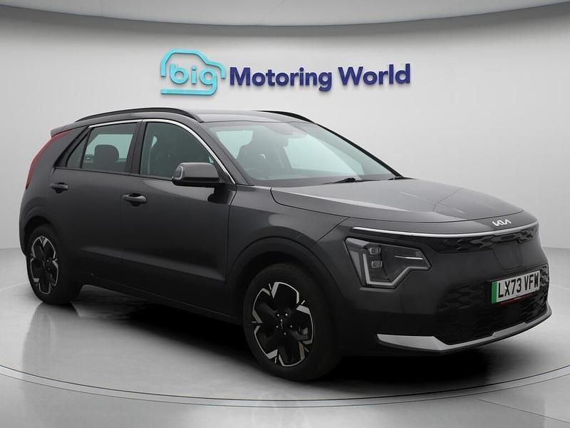Grey Used 2023 Kia e-Niro SUV | £19,100 (Super price) - Image 1/4