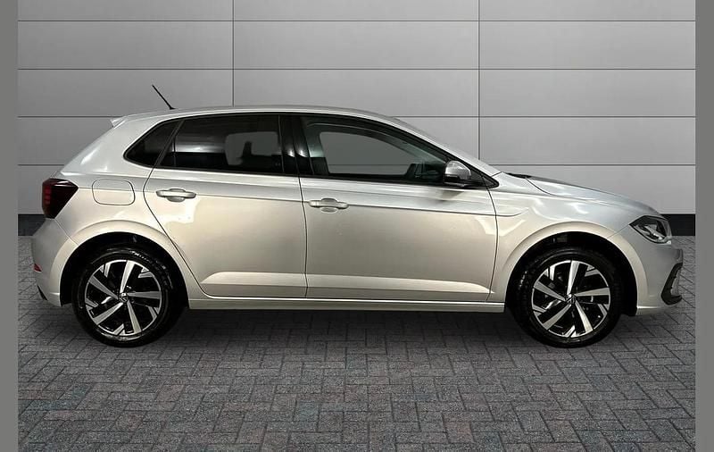 Used VW Polo Match 94 HP (69 kW) 2024 Silver Hatchback
