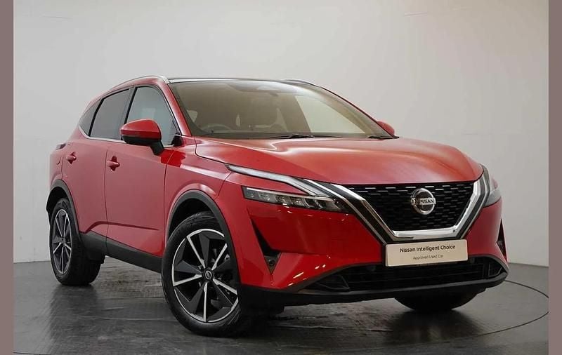Used Nissan Qashqai Tekna 155 HP (114 kW) 2022 Red SUV