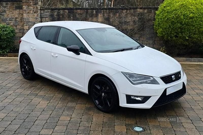 White Used 2013 Seat Leon FR Hatchback | £7,445 (Fair price) - Image 1/1