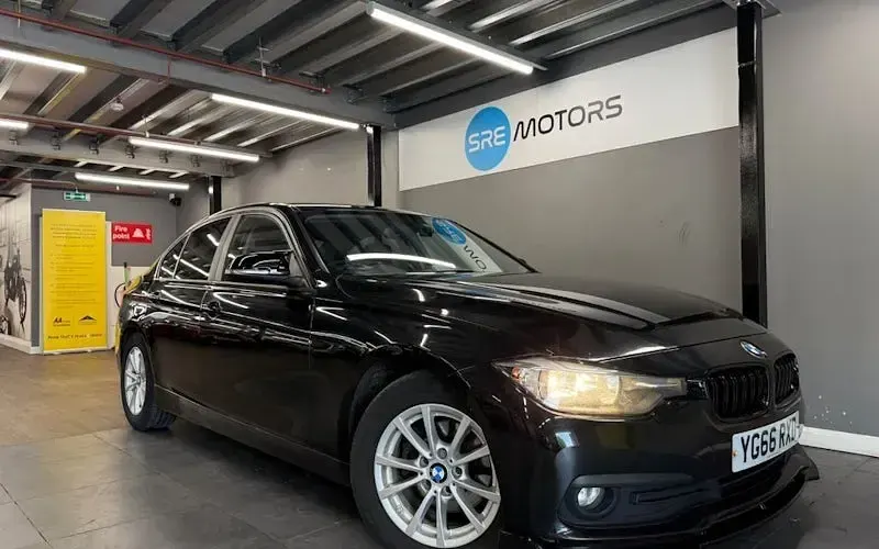 Begagnad BMW 320 Efficient Dynamics 163 HK (119 kW) 2018 Sedan