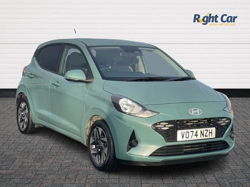 Green Used 2024 Hyundai i10 Advanced Hatchback | £13,499 (Fair price) - Image 1/4