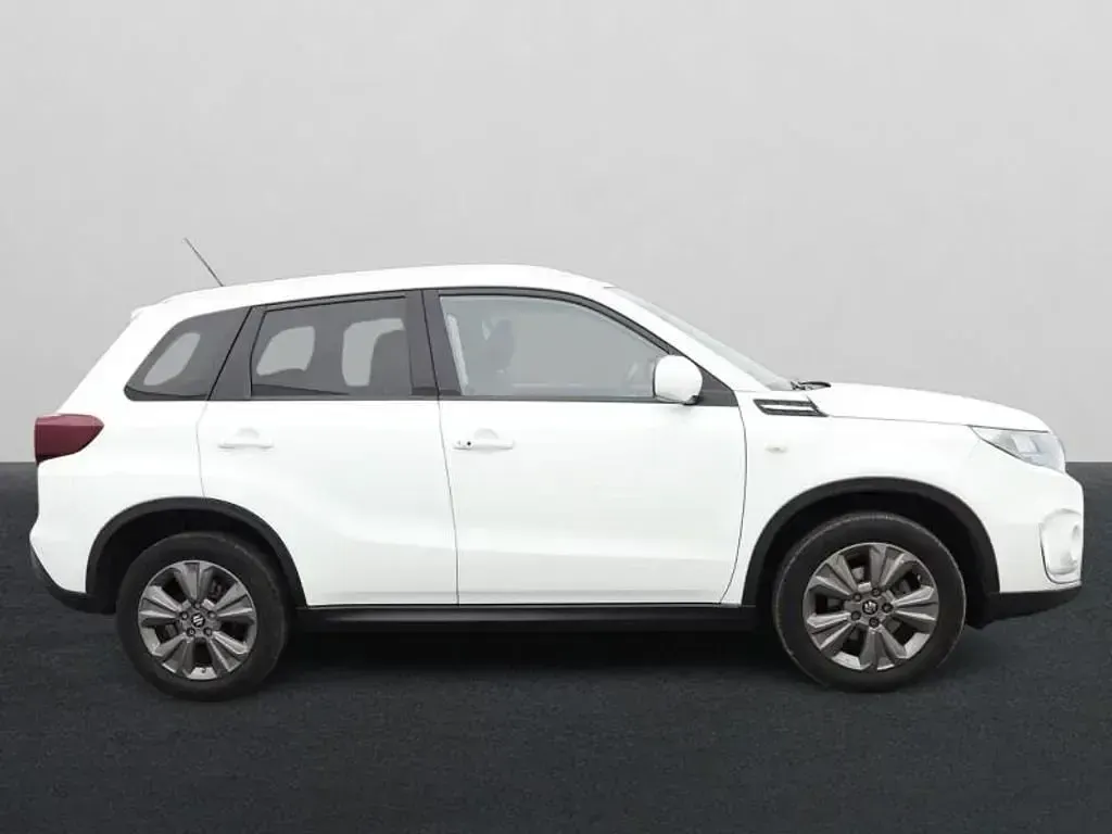 Used Suzuki Vitara SZ-T 116 HP (85 kW) 2023 White SUV