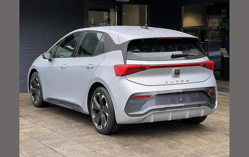 New Cupra Born e-Boost 166 kW (226 HP) 2025 Other Hatchback