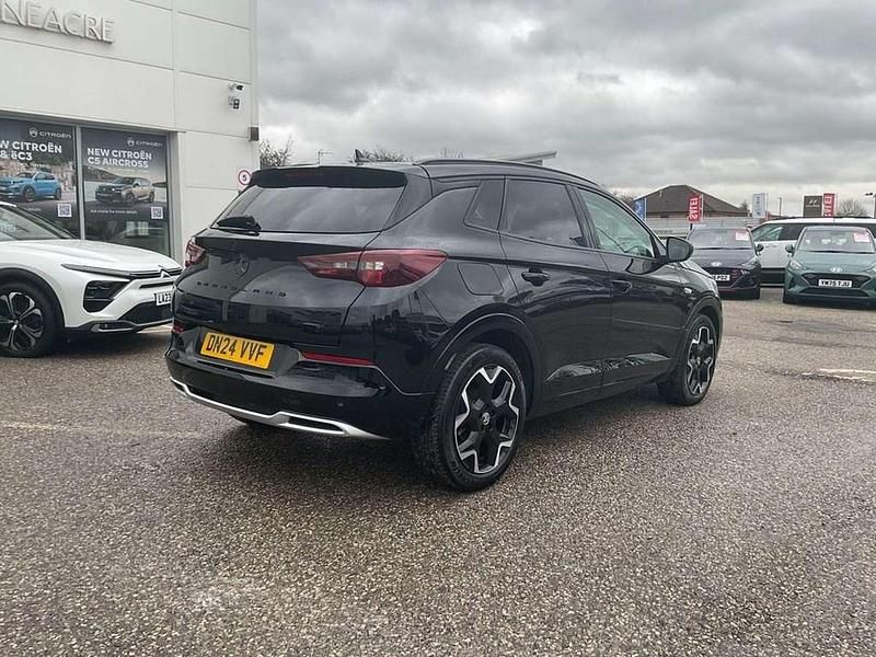 Used Vauxhall Grandland X Ultimate 130 HP (95 kW) 2024 Black SUV