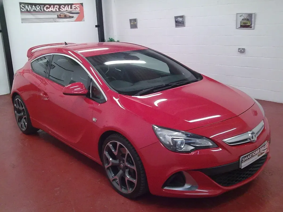 Used Vauxhall Astra GTC S 2014 Red Hatchback