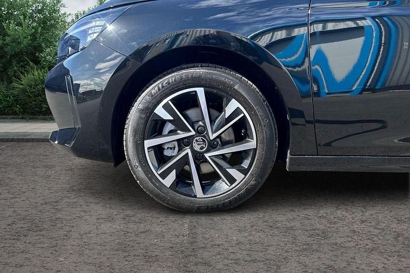 Nouă Vauxhall Corsa S 100 CP (73 kW) 2026 Gri Hatchback