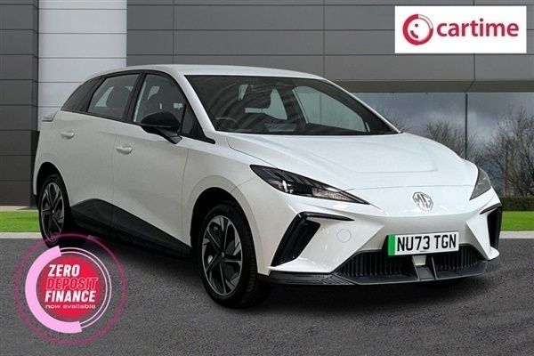 White Used 2023 MG MG4 EV SE Hatchback | £18,600 (A bit pricey) - Image 1/3