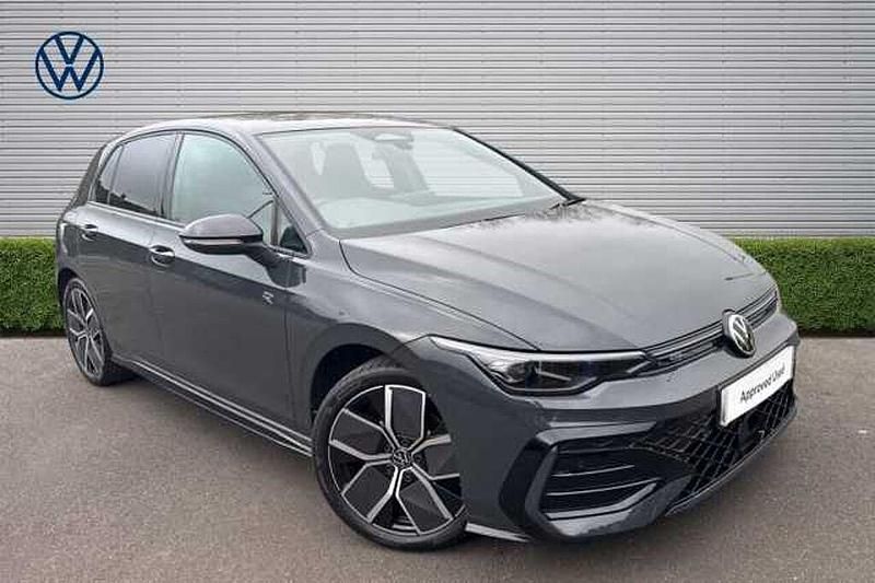 Used VW Golf VIII 150 HP (110 kW) 2026