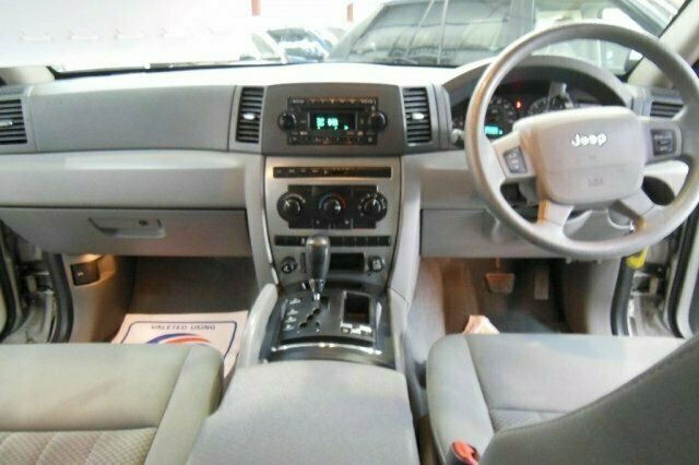 Used Jeep Grand Cherokee 215 HP (158 kW) 2005 SUV