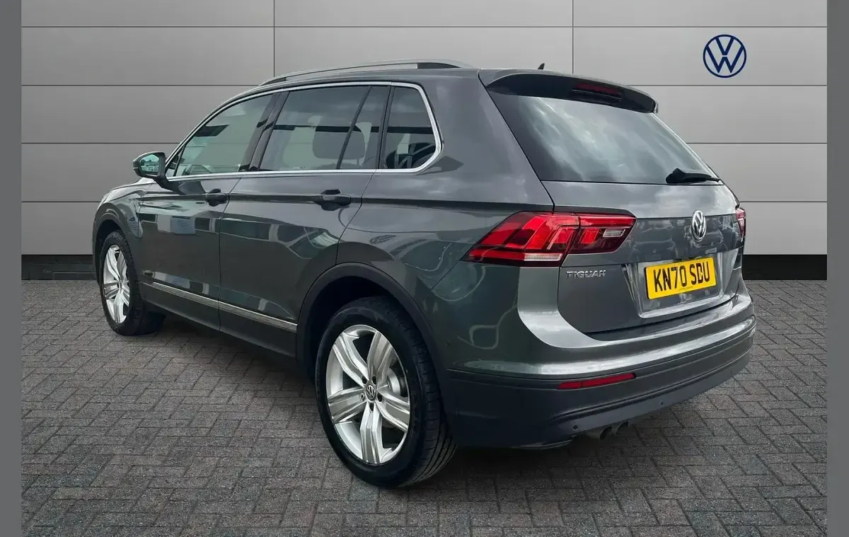 Used VW Tiguan Match 150 HP (110 kW) 2020 Grey SUV