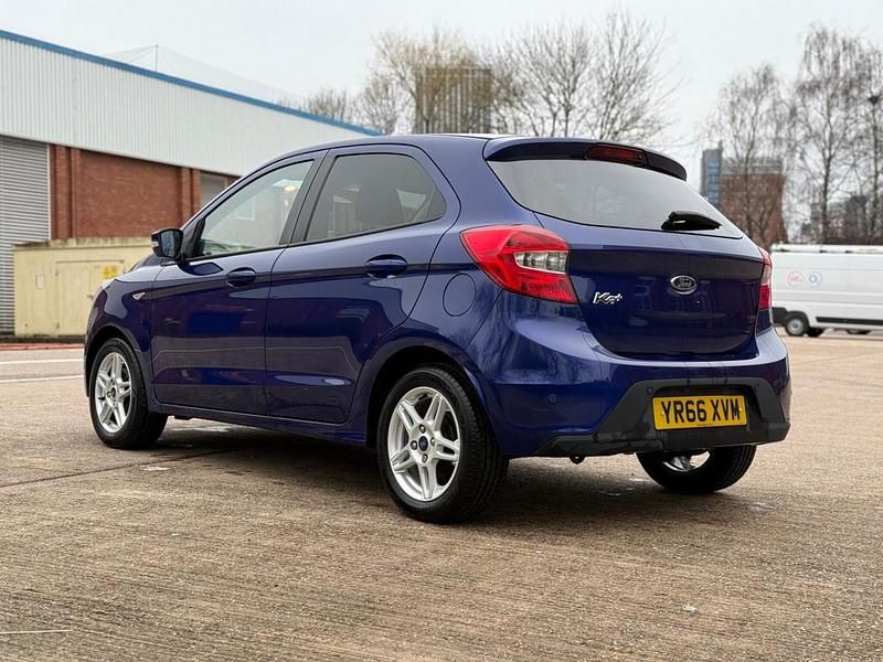 Used Ford Ka Plus Zetec 85 HP (62 kW) 2016 Blue Hatchback