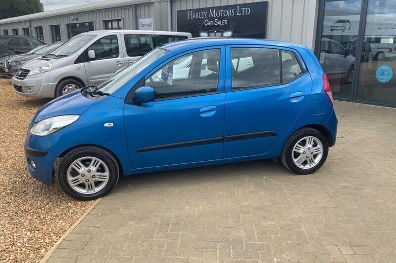 Blue Used 2010 Hyundai i10 Comfort Hatchback | £1,995 (Good price) - Image 1/1