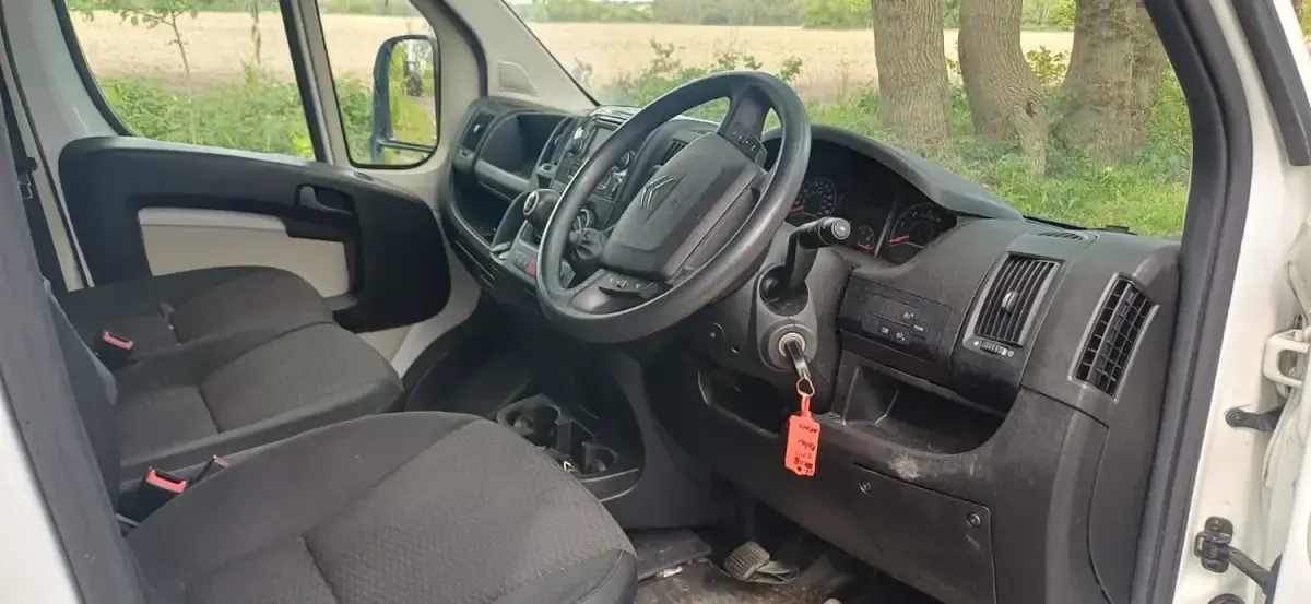 Usado Citroën Relay 2018 Branco Van