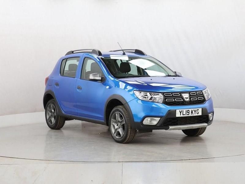 Used Dacia Sandero Essentiel 90 HP (66 kW) 2019 Blue Hatchback
