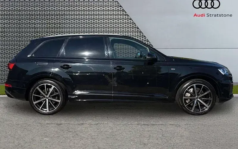Used Audi Q7 Black Edition 340 HP (250 kW) 2024 SUV
