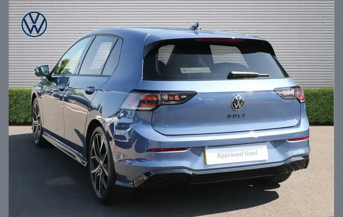 Used VW Golf VIII Black Edition 147 HP (108 kW) 2025 Blue Hatchback