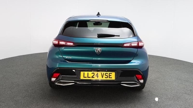 Used Peugeot 308 Allure 129 HP (94 kW) 2024 Obsession blue Hatchback