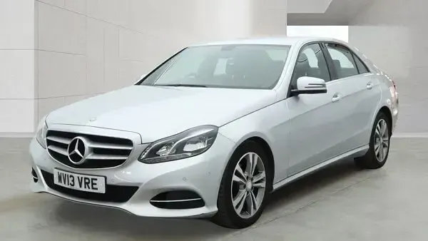 Used Mercedes E220 SE 2013 Silver Sedan