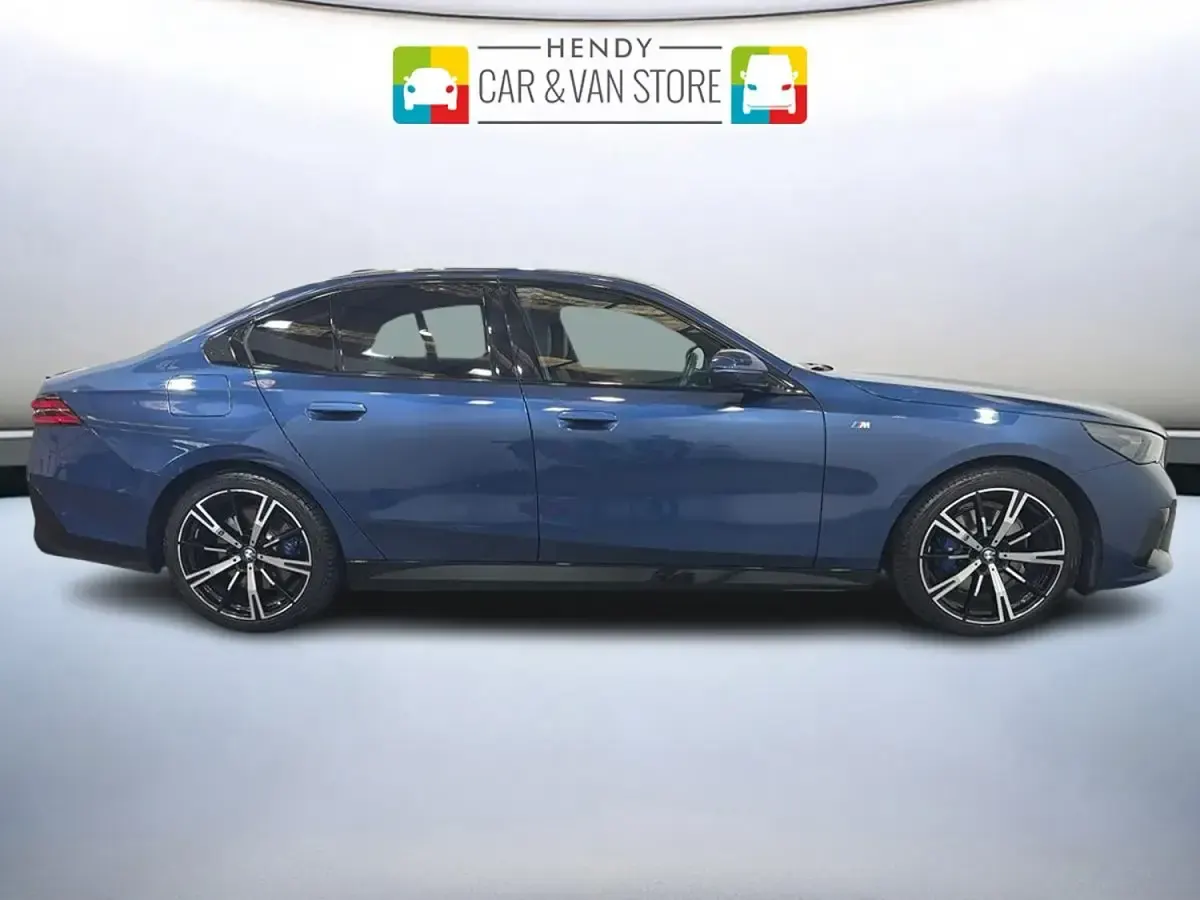 Used BMW 520 M Sport 2024 Blue Sedan