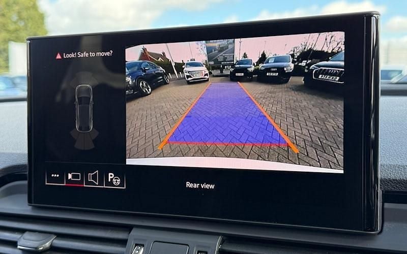 Used Audi Q5 Sportback Black Edition 204 HP (150 kW) 2024 SUV