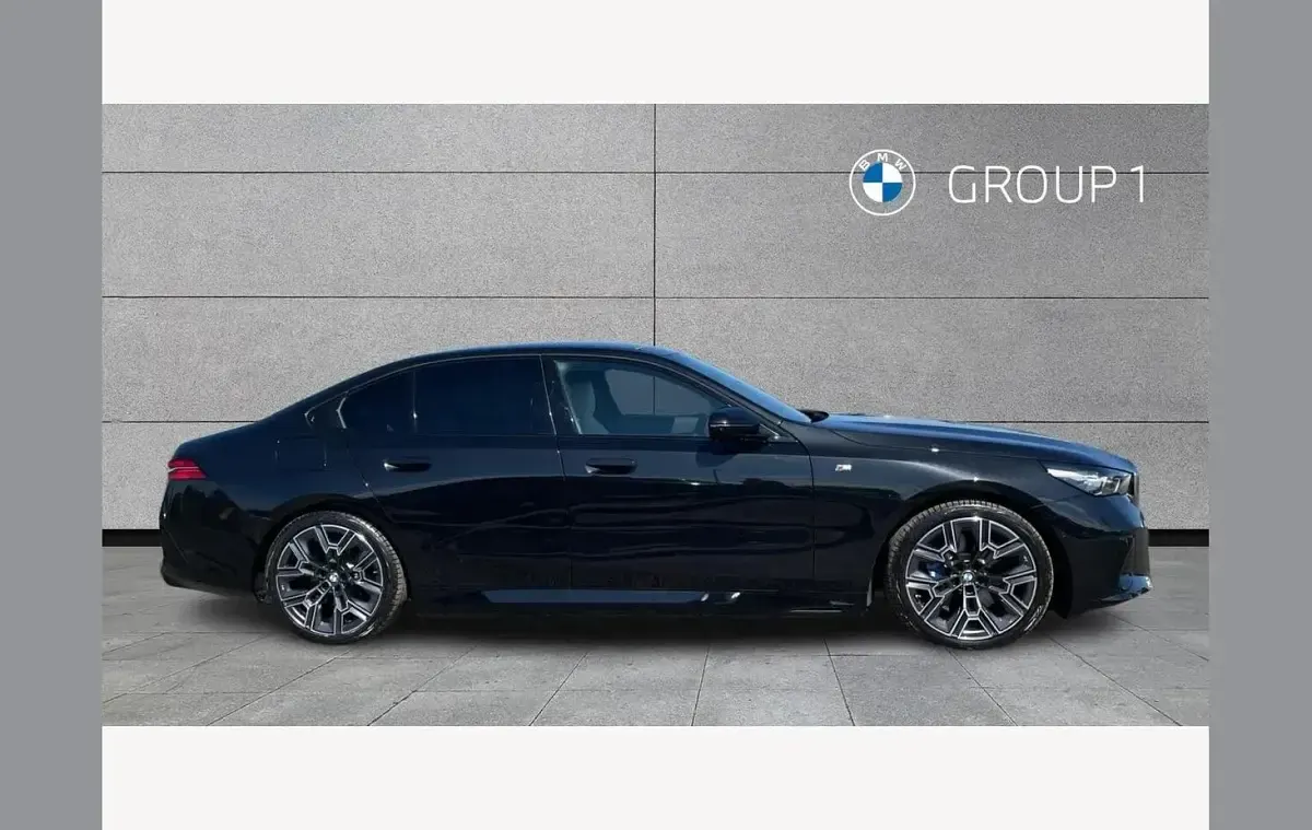 Used BMW i5 M Sport 250 kW (340 HP) 2025 Black sapphire metallic paint Sedan
