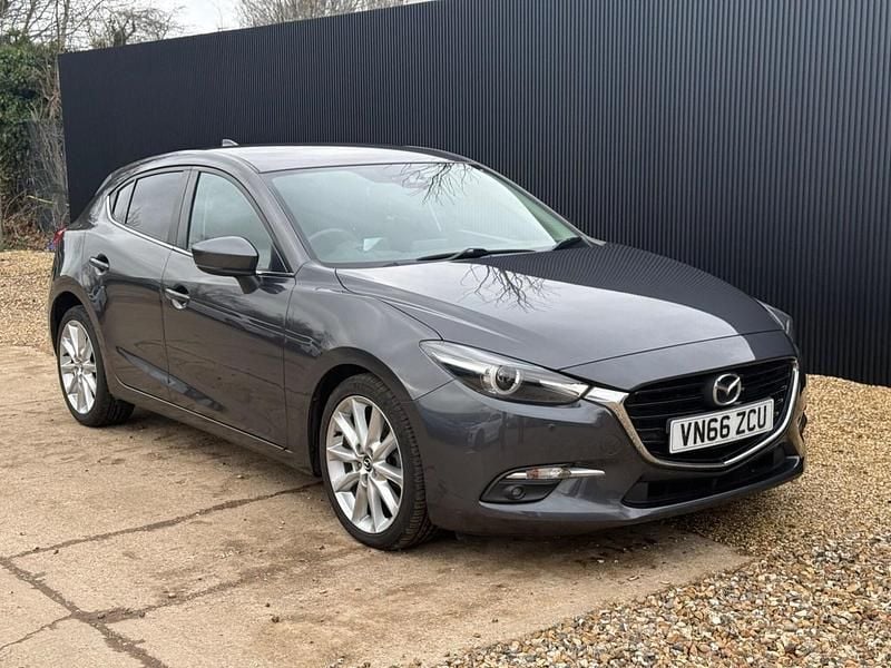 Used Mazda 3 Inclusive 105 HP (77 kW) 2016 Grey Hatchback