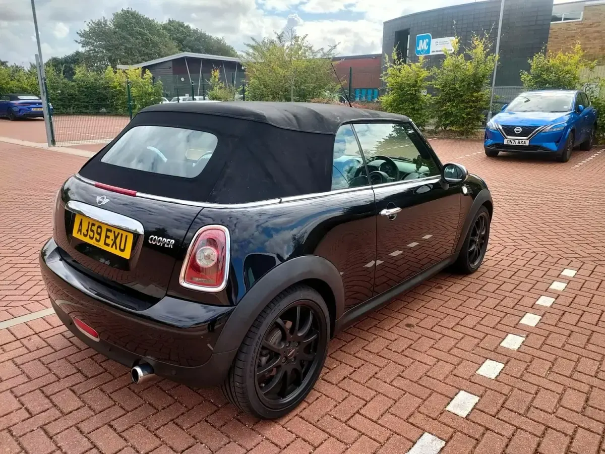 Used Mini Cooper Cabriolet 120 HP (88 kW) 2009 Black Cabriolet