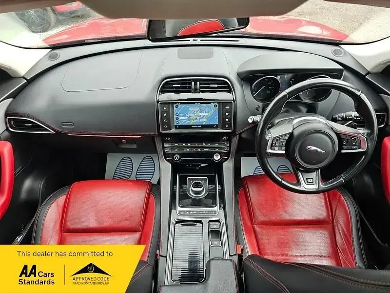 Used Jaguar F-Pace R-Sport 180 HP (132 kW) 2016 Red SUV