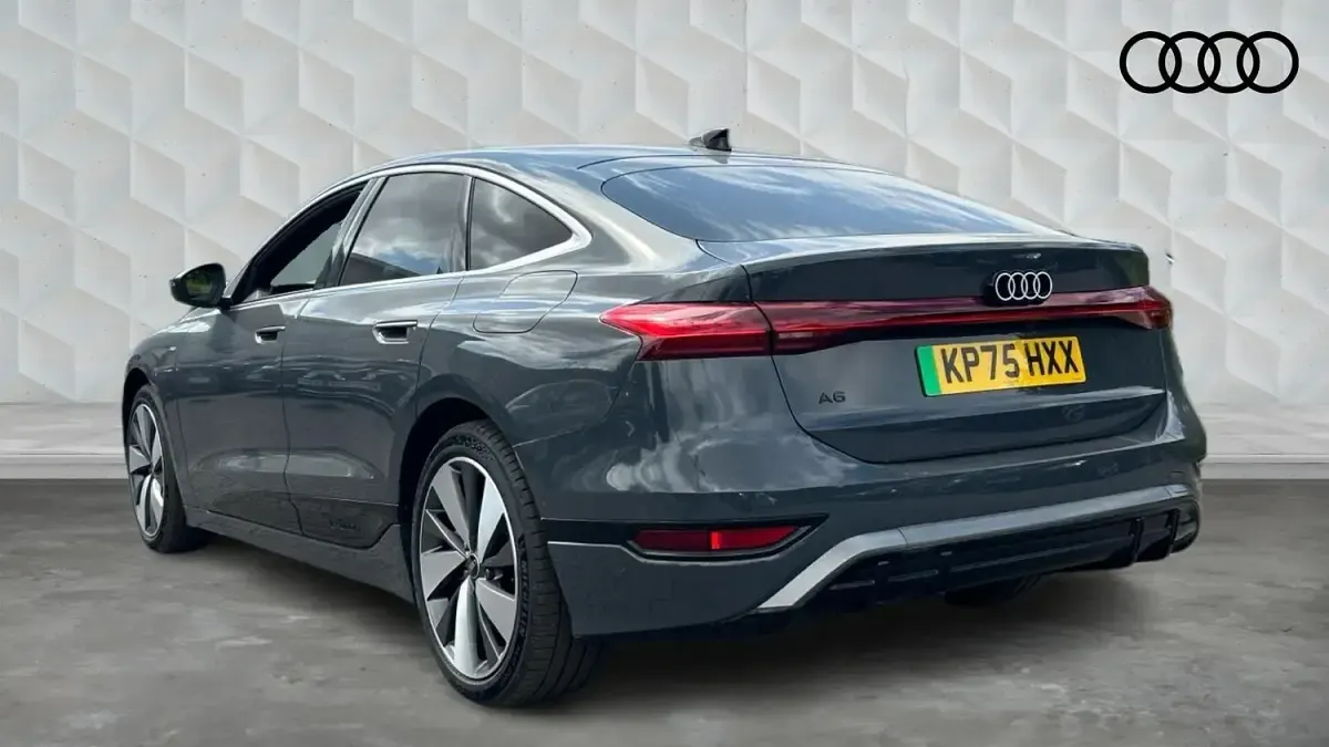 New Audi A6 e-tron S-Line 100 kW (136 HP) 2025 Magnet grey Estate