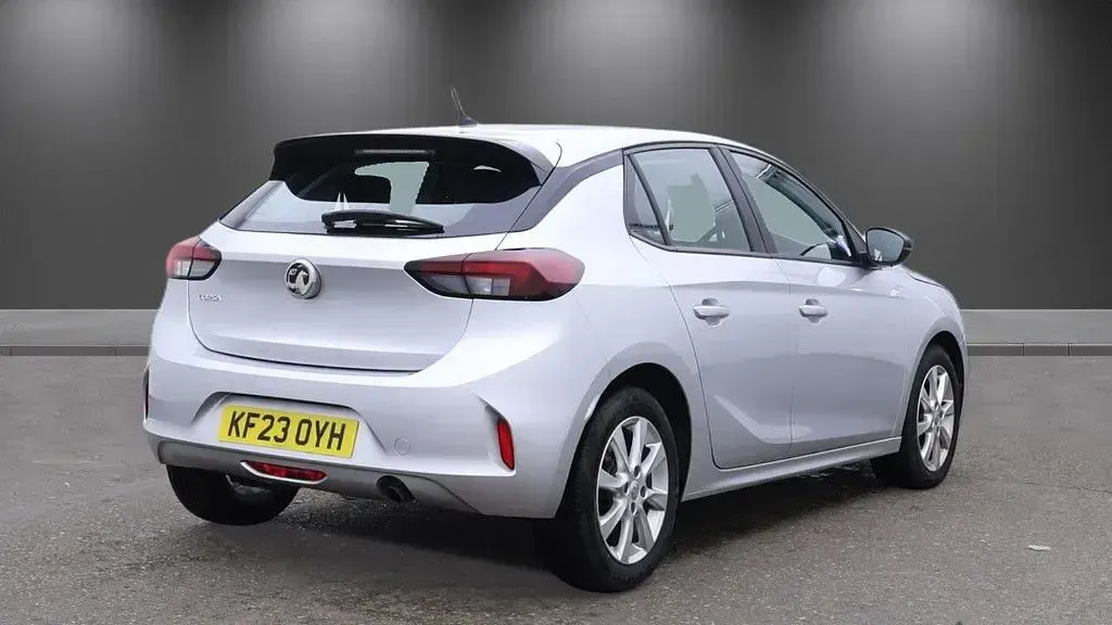 Used Vauxhall Corsa Design Edition 100 HP (73 kW) 2023 Silver Hatchback