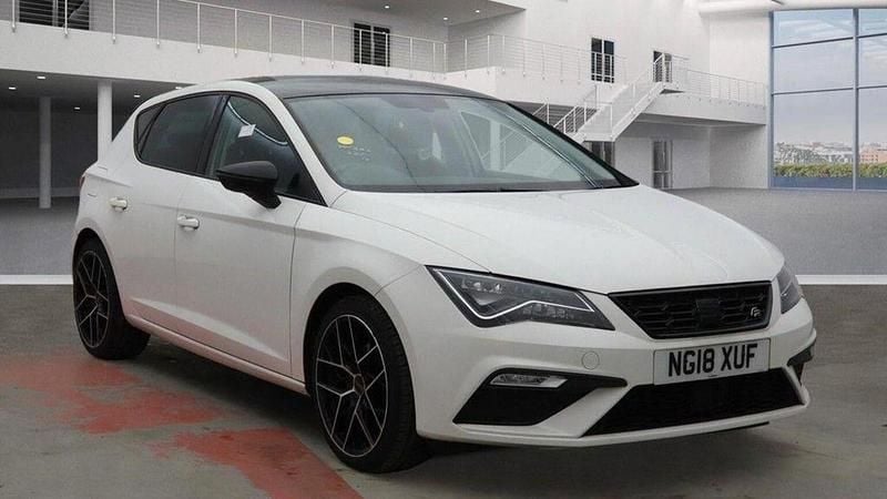 White Used 2018 Seat Leon FR Hatchback | £10,495 (Fair price) - Image 1/3