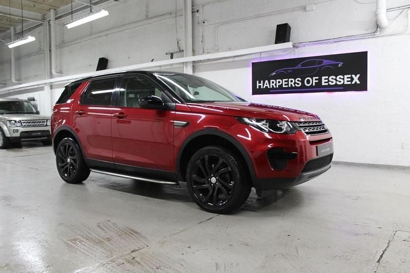 Used Land Rover Discovery Sport SE 180 HP (132 kW) 2017 Red SUV